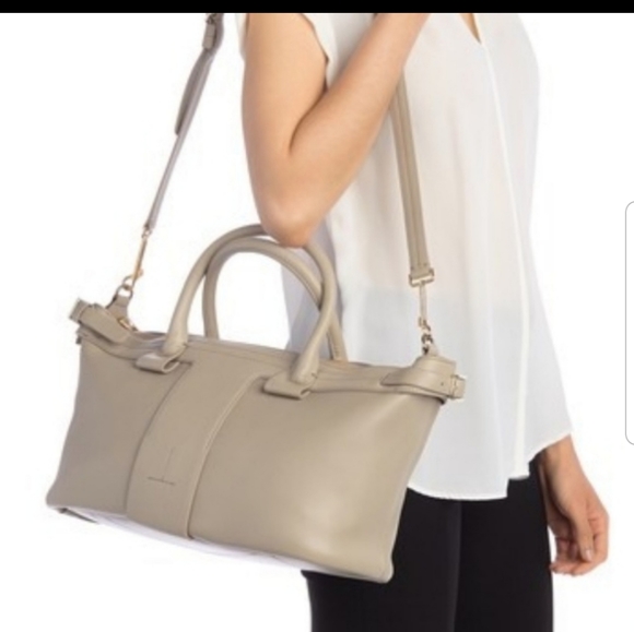 🆕️Theory T Bar leather bag, light grey - Picture 3 of 8